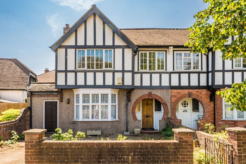 Property photo 1 of 7