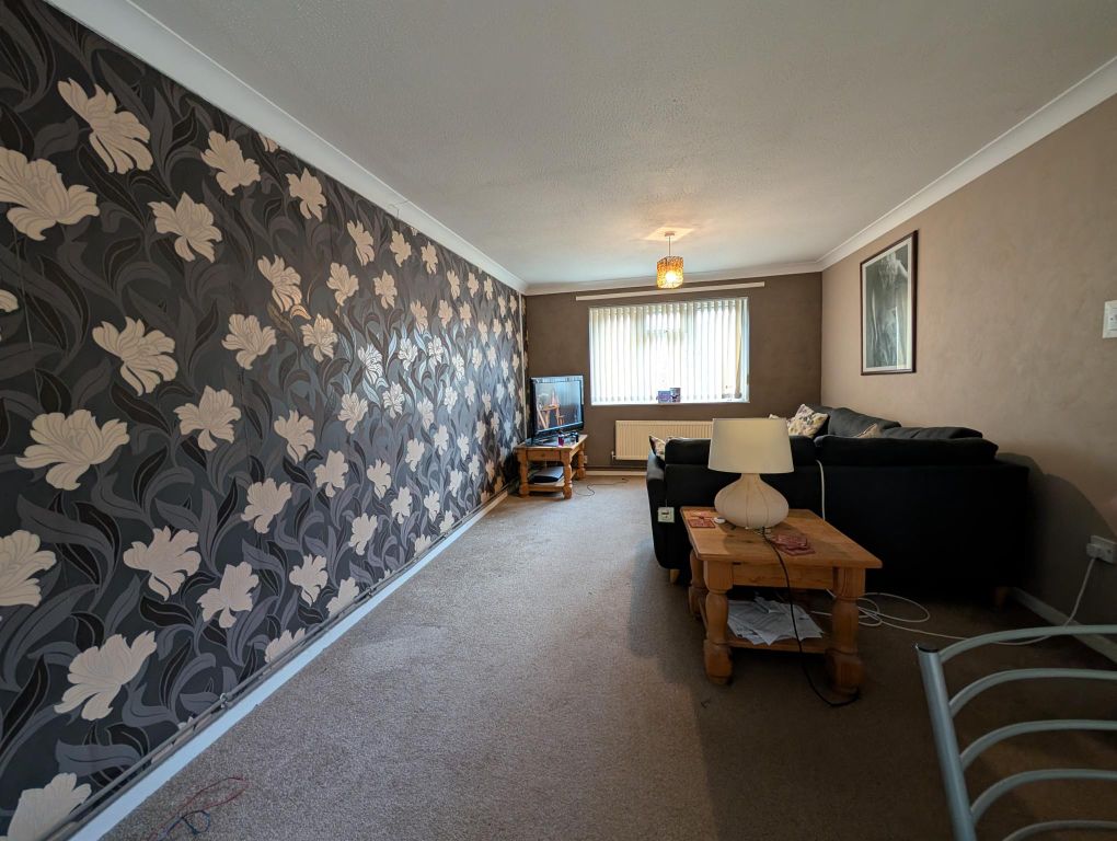 Property photo 3 of 7 Image