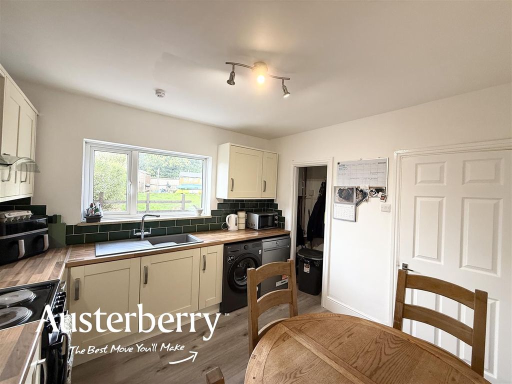 Property photo 3 of 18 Img_4005.Jpg