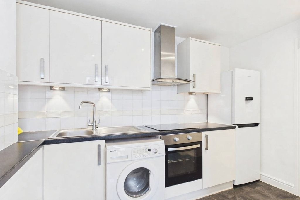 Property photo 1 of 7 Picture No. 03
