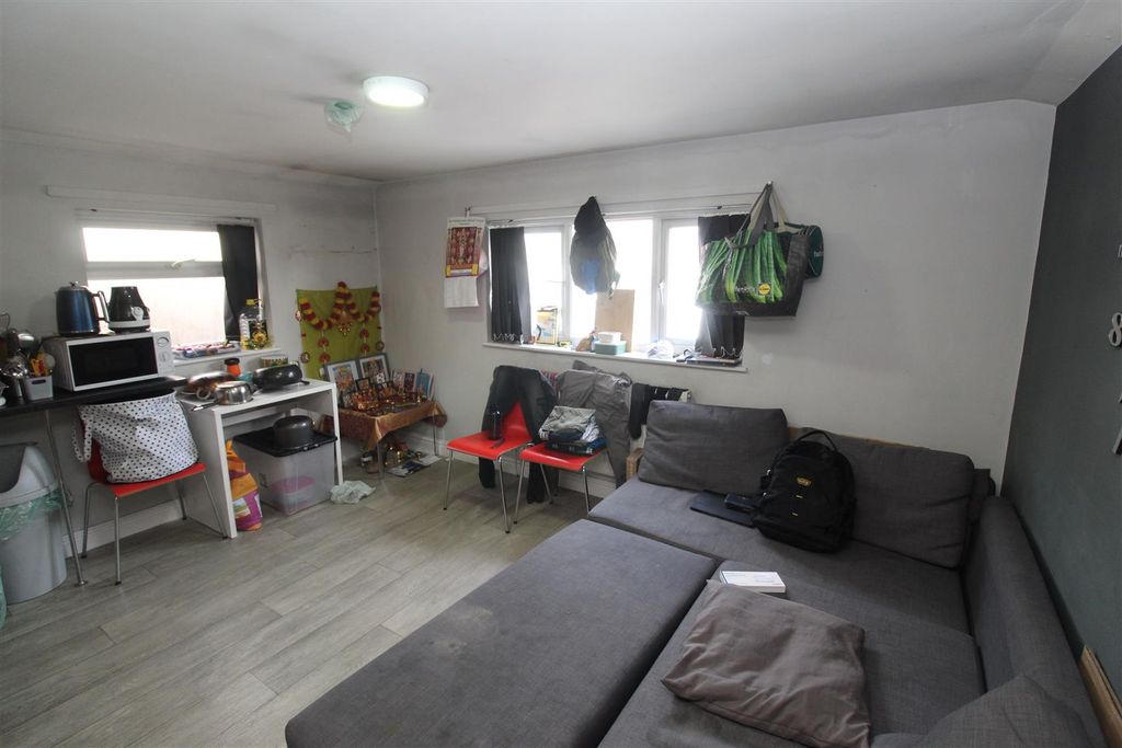 Property photo 1 of 11 Img_3416.Jpg