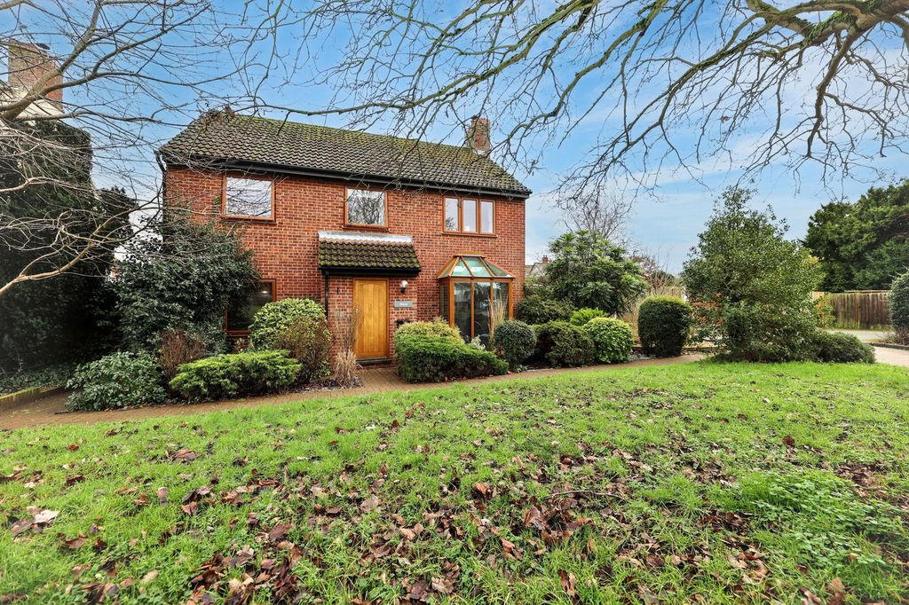 Property photo 1 of 24