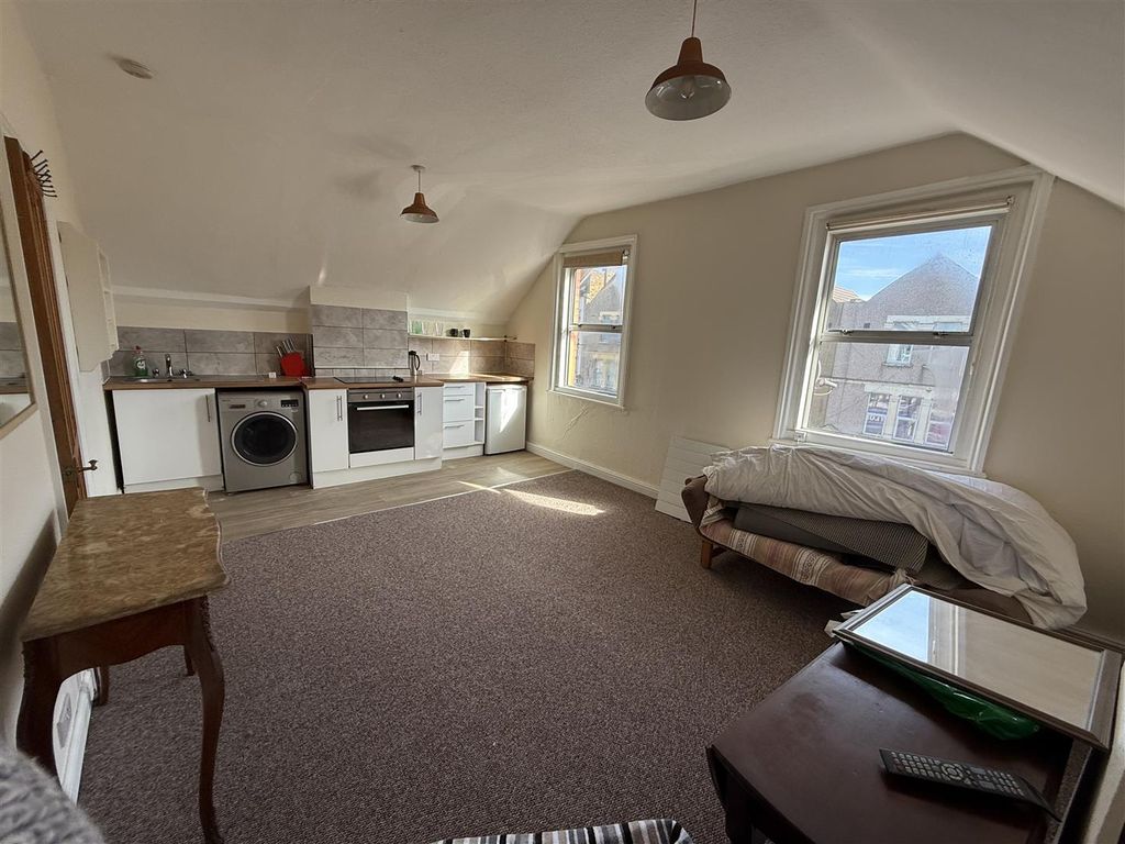 Property photo 1 of 7 Img_2486.Jpeg