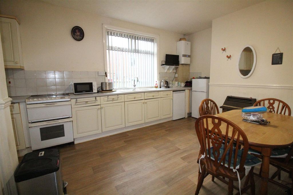 Property photo 2 of 15 Img_2626.Jpg