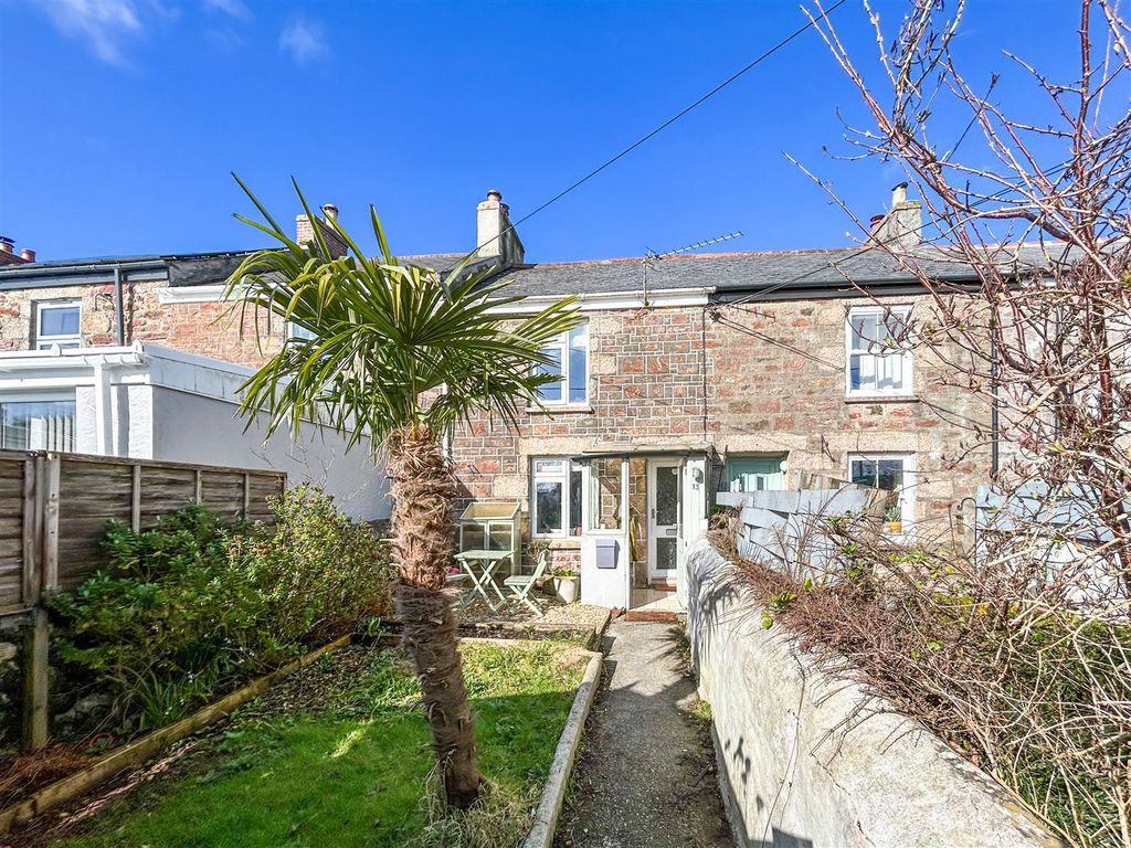 Property photo 1 of 34