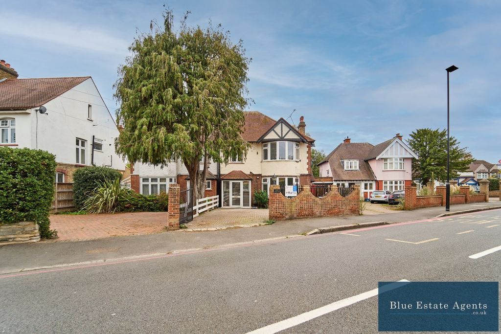 Property photo 3 of 47 Front Elevation