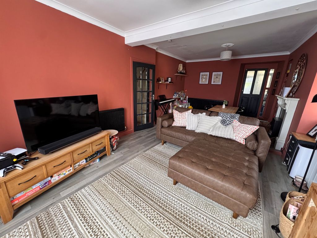 Property photo 3 of 14