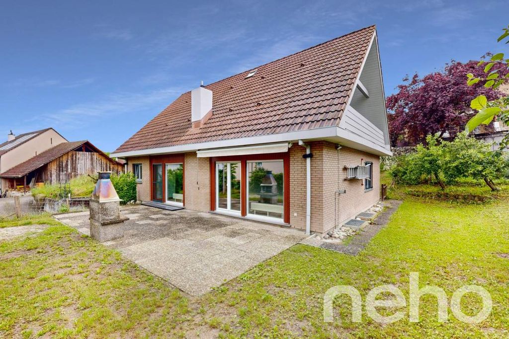 Property photo 3 of 13