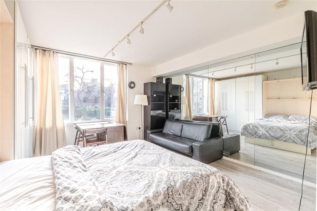 Property photo 2 of 5 Property Photo