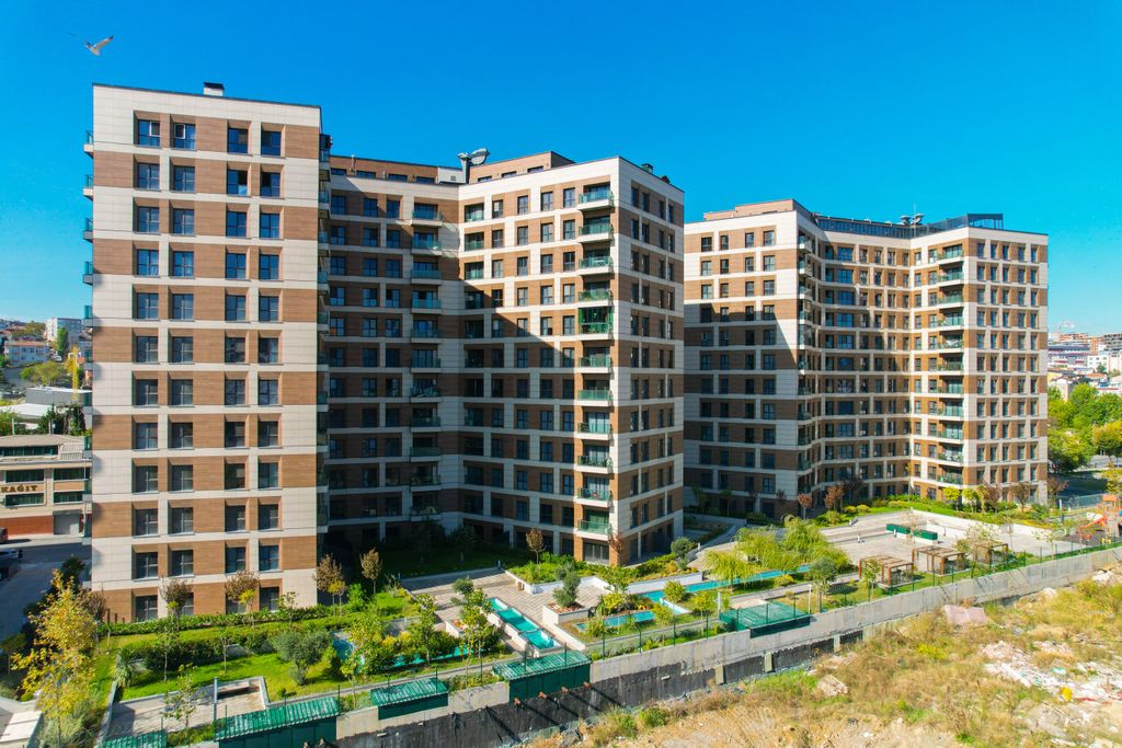 Property photo 1 of 19 Newly Built Captivating Apartments In Istanbul For Sale - A Stylish Green Complex