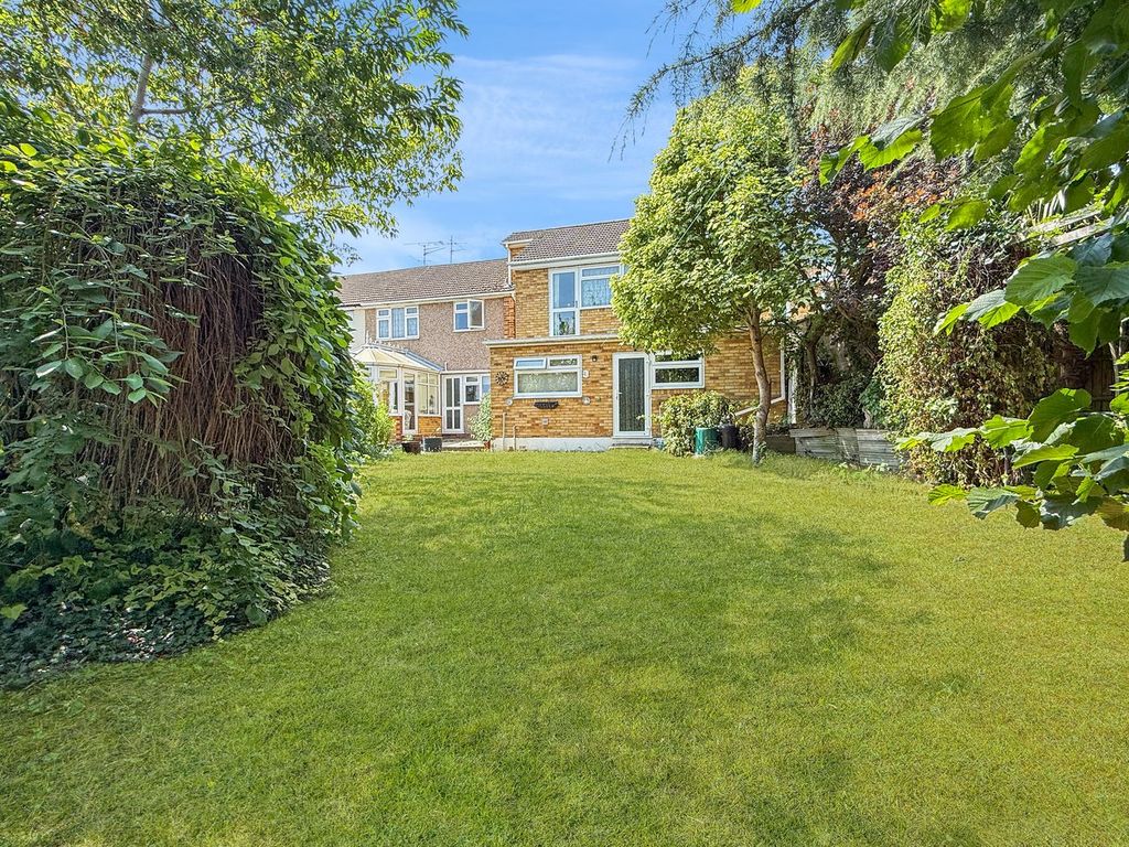 Property photo 2 of 21