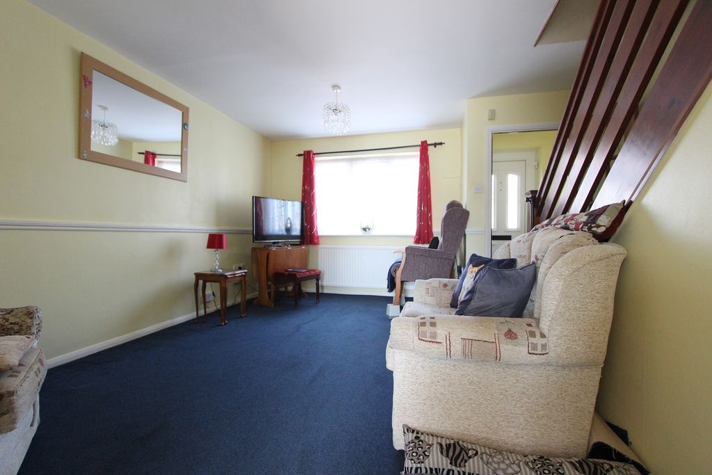 Property photo 3 of 11 Photo 6