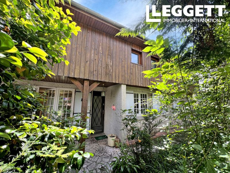 Property photo 1 of 10