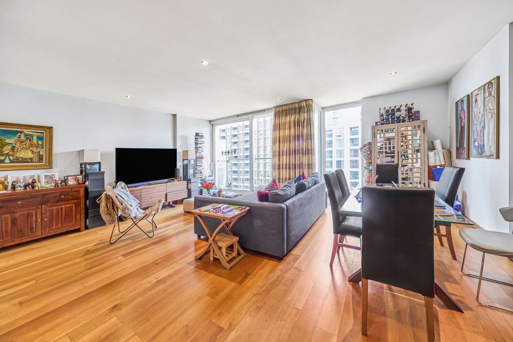 Property photo 1 of 7 Picture No. 11