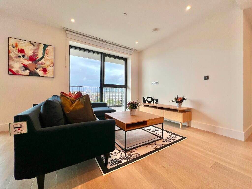 Property photo 1 of 42