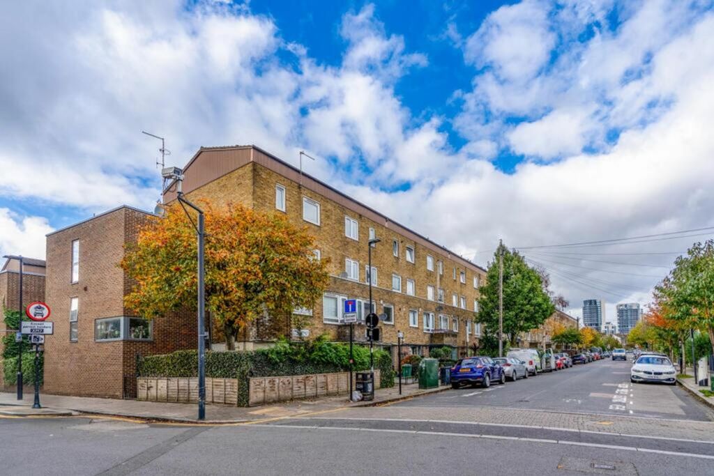 Property photo 3 of 8