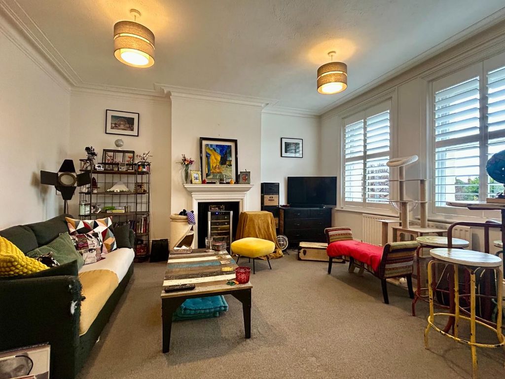 Property photo 2 of 7 Living Room.Jpeg