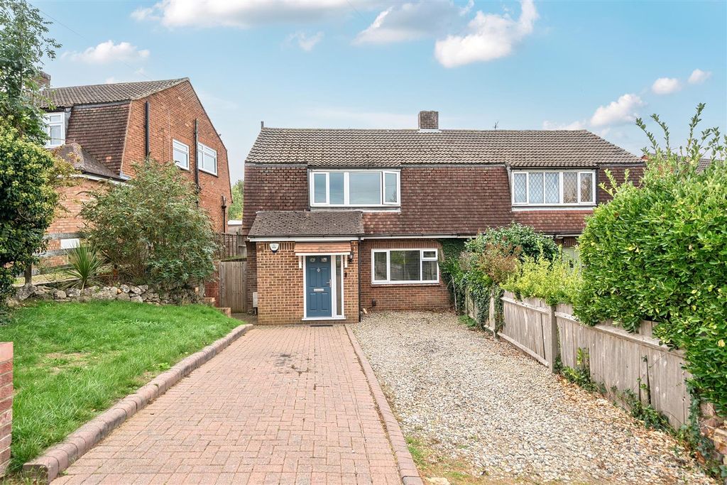 Property photo 1 of 26 1357601-2-68d6731430Fc2.Jpg