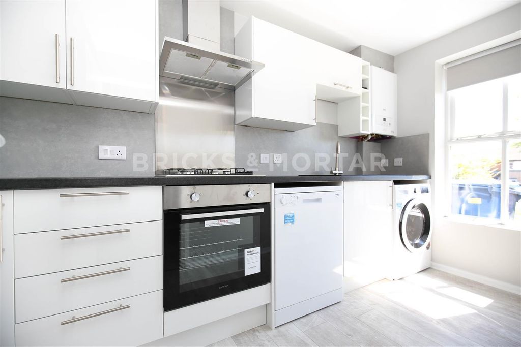 Property photo 2 of 15 7Knkvbtgpkg_Rnwszdr7Ga.Jpg