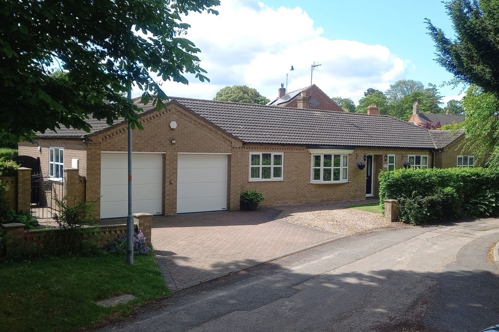Property photo 1 of 21 5