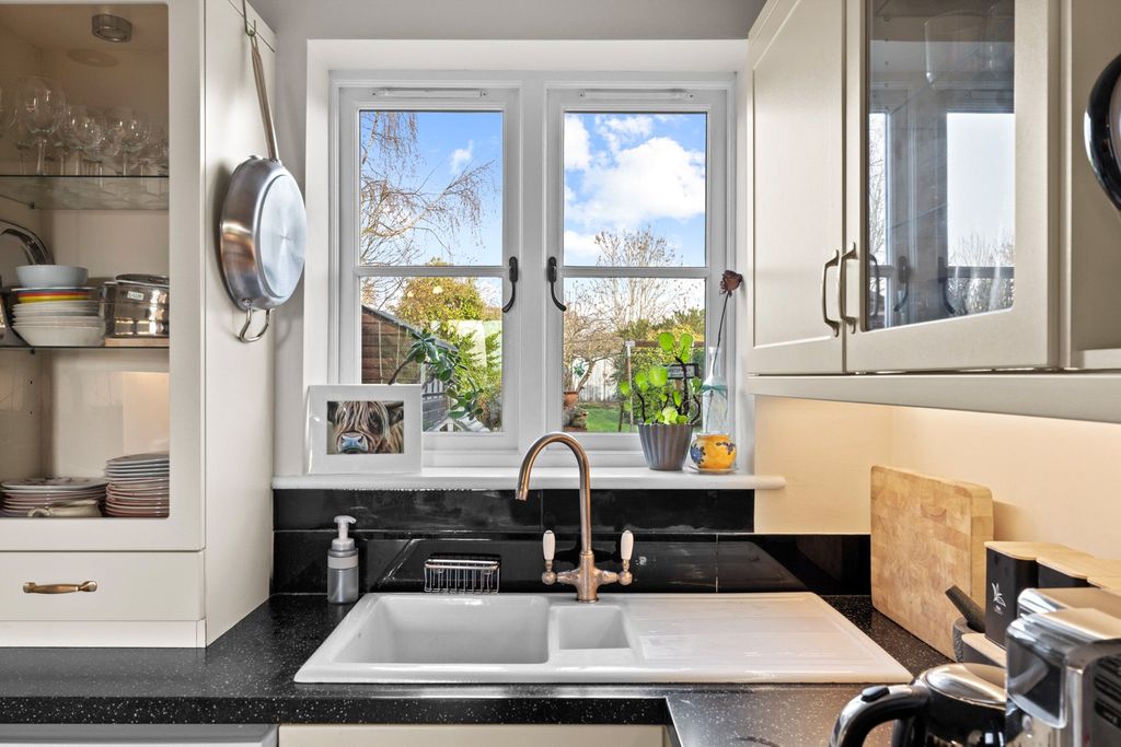 Property photo 3 of 26 Picture No. 03