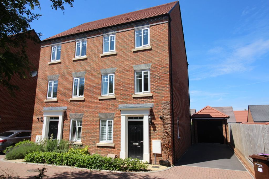 Property photo 1 of 20 Img_9433