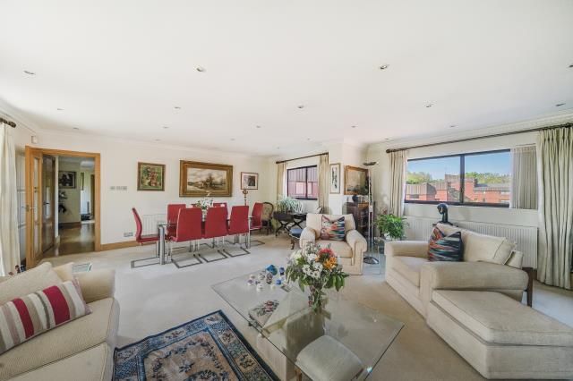 Property photo 1 of 19 Living Area