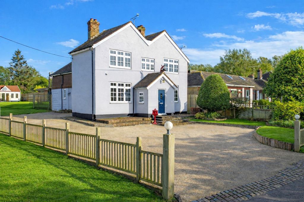 Property photo 1 of 56 98c32222-c14B-4A0d-Ab26-483Edeabc2c2.Png