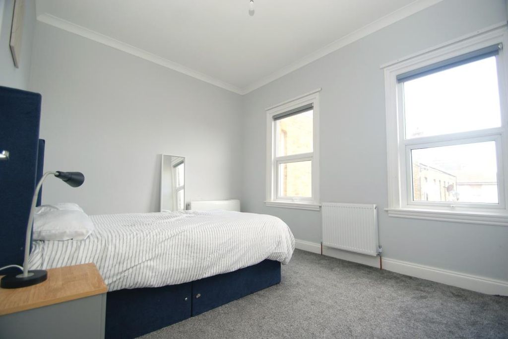 Property photo 2 of 6 Picture 2