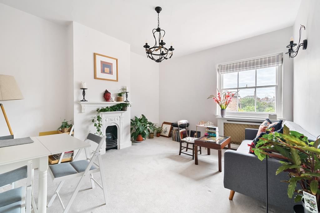 Property photo 1 of 11 Living Area