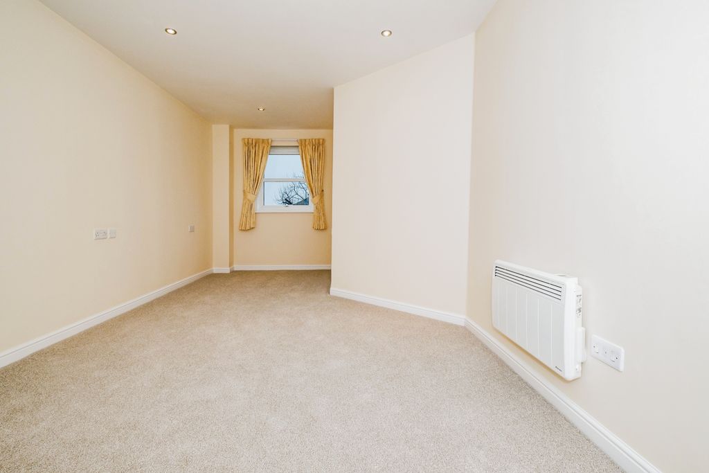 Property photo 2 of 14 Photography
