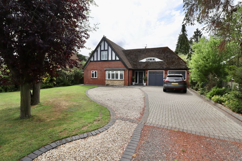 Property photo 1 of 20