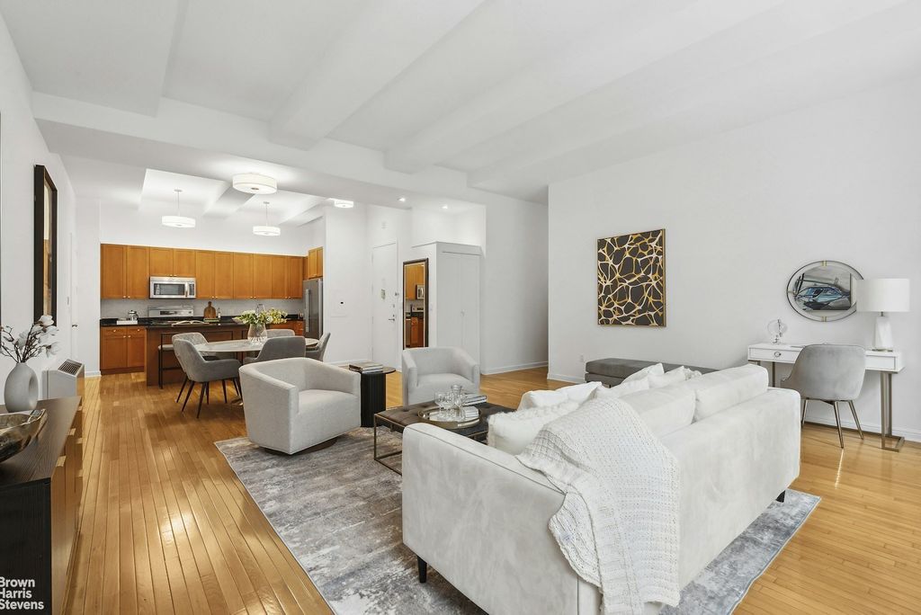 Property photo 3 of 12 <Alttext/>