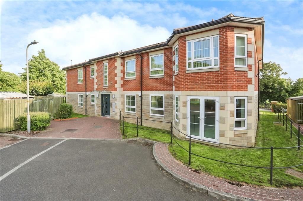 Property photo 1 of 15