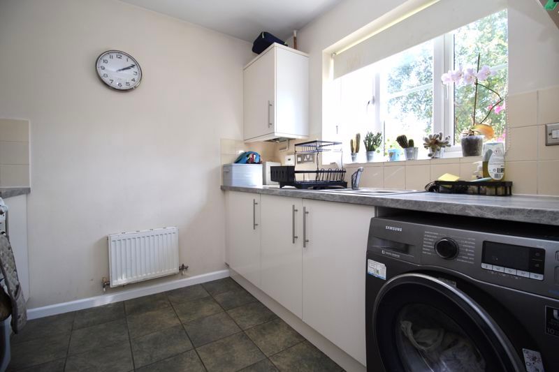 Property photo 2 of 12 Kitchen