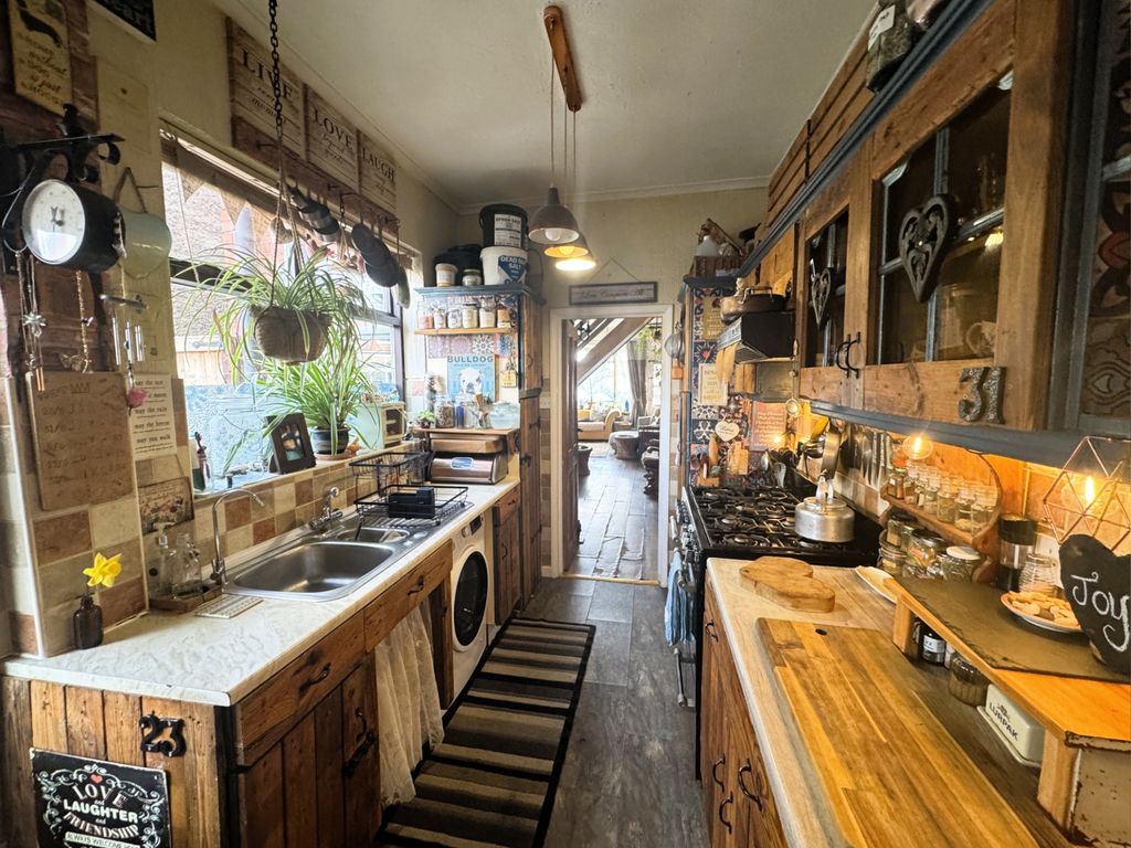 Property photo 3 of 16 Photo 3