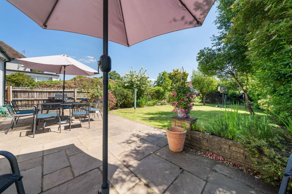 Additional image 17 of 6 bed detached house for salePenshurst Gardens, Edgware HA8