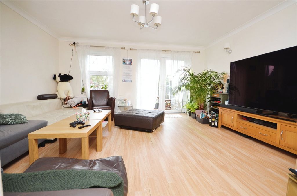 Property photo 2 of 10 Picture No. 04