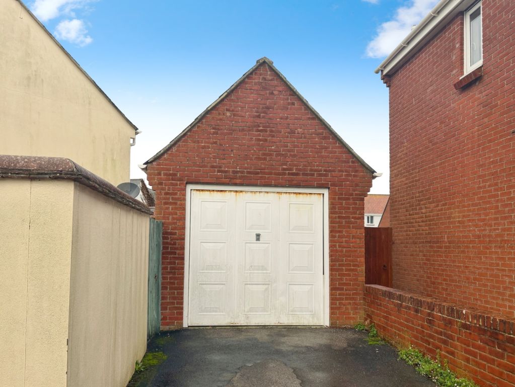 Property photo 1 of 12 Pbox-Img.Jpg