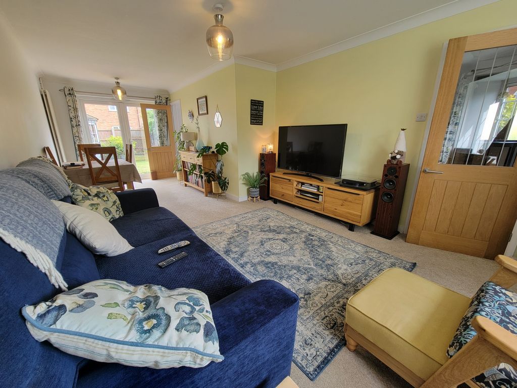 Property photo 2 of 13