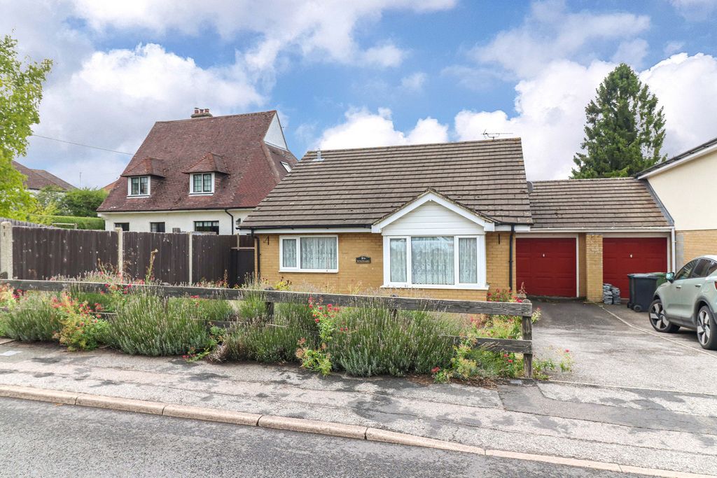 Property photo 1 of 11