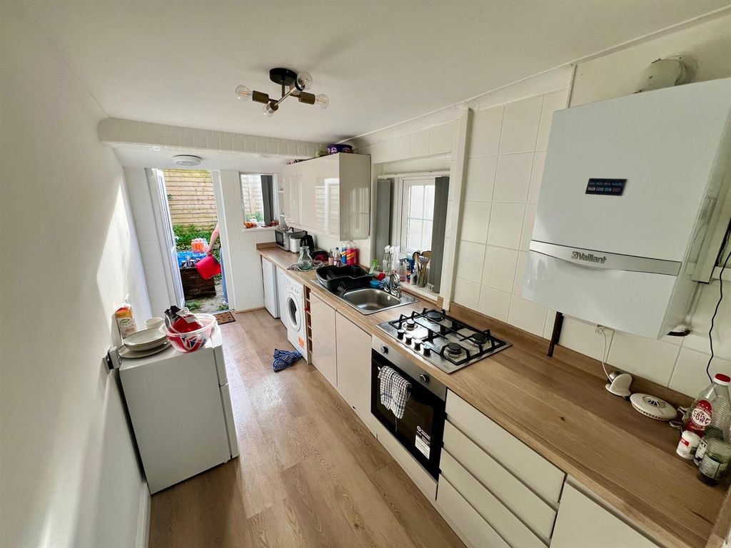 Property photo 3 of 7 4.Jpg