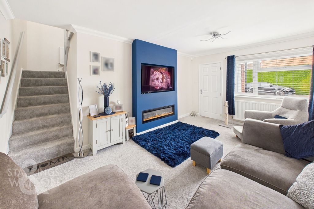 Property photo 3 of 20