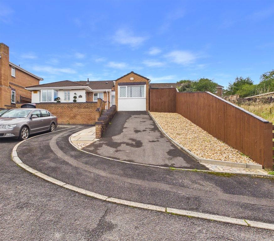 Property photo 1 of 14 Picture No. 44