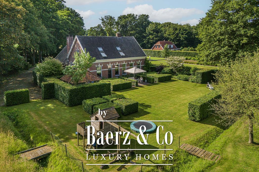 Property photo 1 of 36