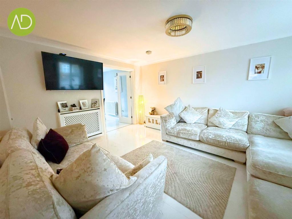 Property photo 2 of 15 12.Jpg