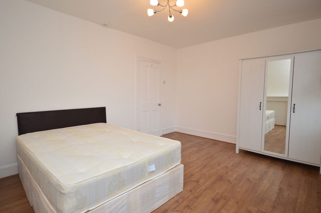 Property photo 2 of 15 Gallery