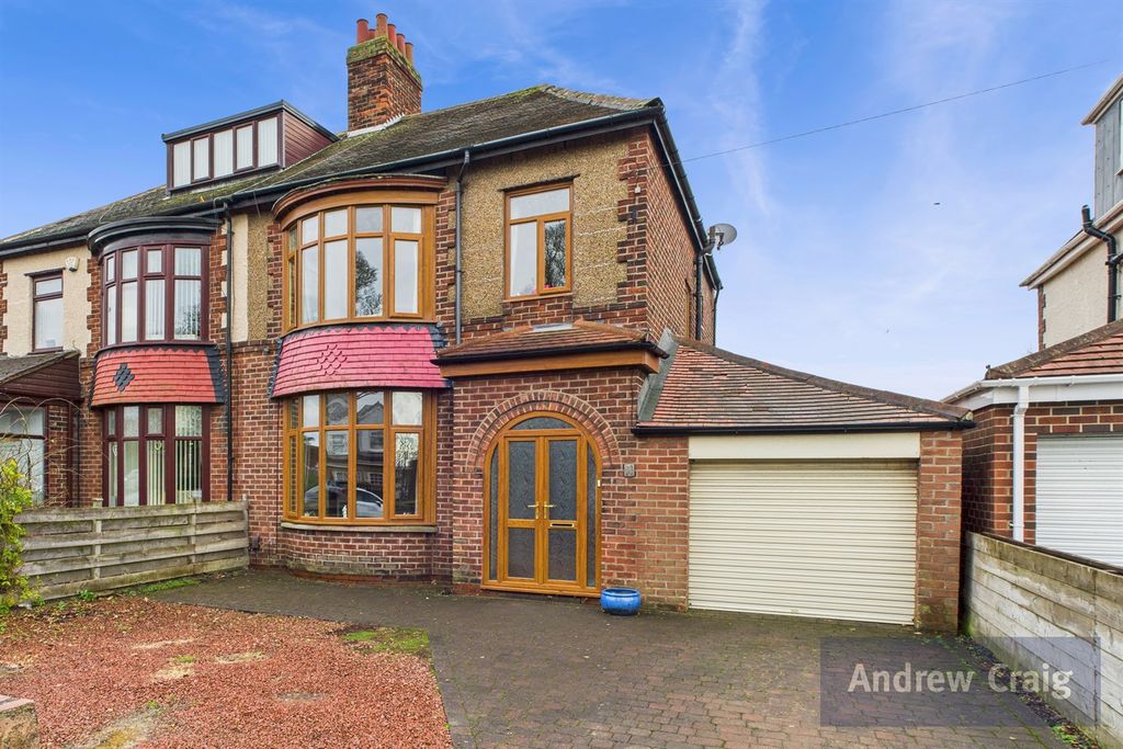 Property photo 1 of 18 (Main)