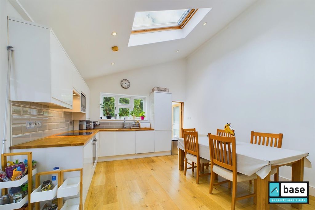 Property photo 2 of 22 Kitchen Diner