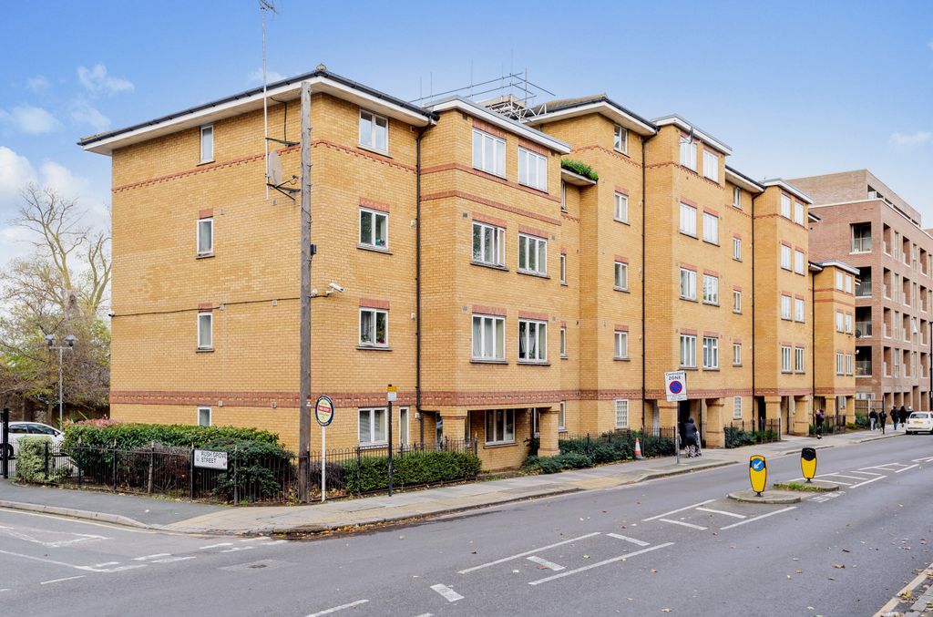 Property photo 1 of 8 916832 (1).Jpg